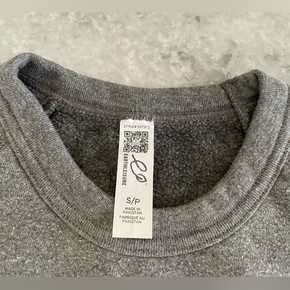 Ultras Sportswear Yogaholic Sweatshirt - Picture 4 of 11